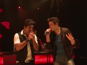 Dueto! Renan cantando com o saudoso Cristiano Araújo (Foto: Reprodução/Internet)