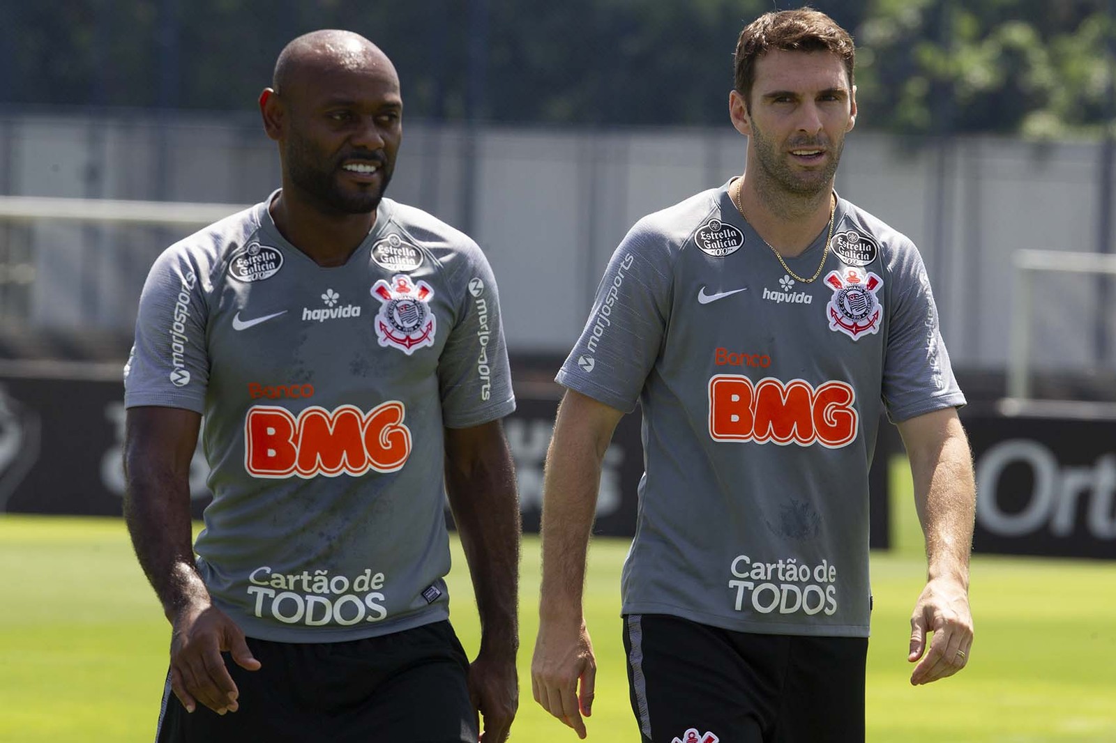 Mais velho do Corinthians, Love mira dupla com Boselli e lembra Jô e Adriano: 
