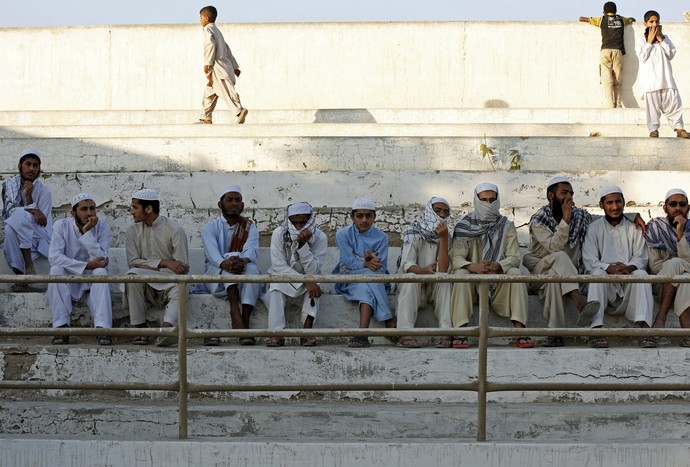 Boxe feminino, Karachi, Paquistão (Foto: Reuters)