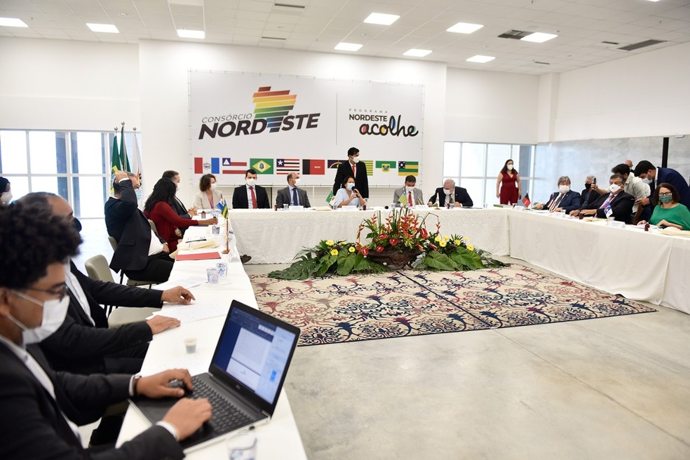 Reunião do Consórcio Nordeste aconteceu em Natal — Foto: Elisa Elsie/Governo do RN