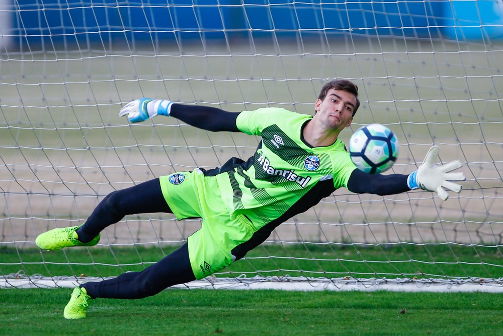 Leo ignora dificuldades no Grêmio: Quanto mais pedreira, melhor