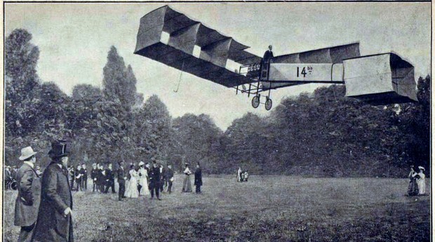 Ilustração do voo do Santos-Dumont 14-bis em 12 de novembro de 1906, que rendeu a Santos Dumont o Prêmio do Aeroclube da França (Foto: Domínio Público/Wikimedia Commons)