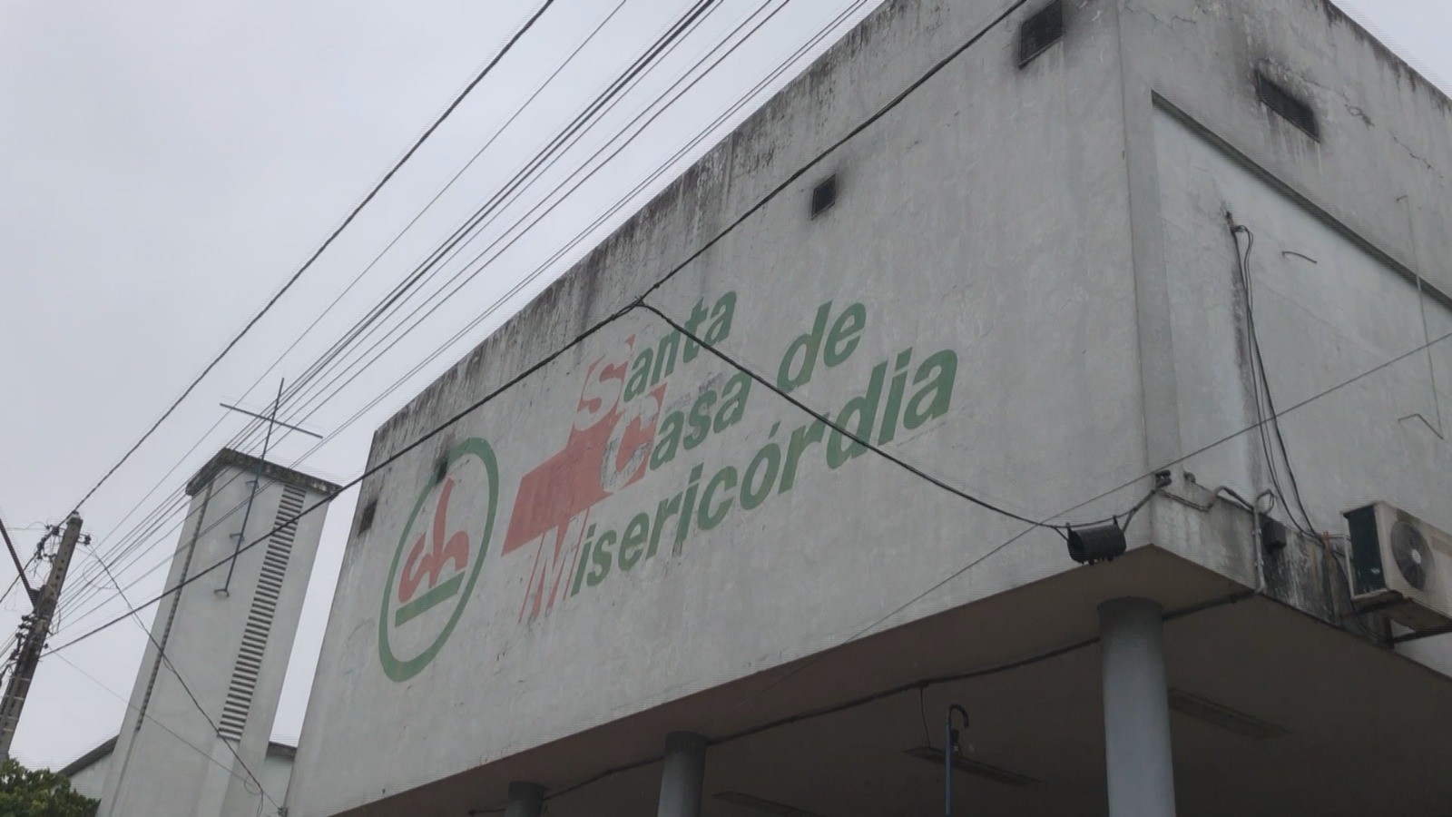Hospital de Santana do Livramento suspende procedimentos eletivos; sindicato médico afirma que há atraso em pagamento de salários