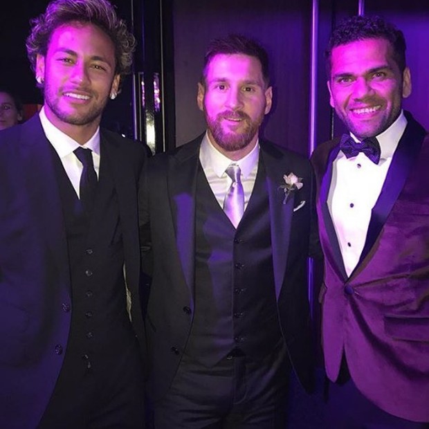 Neymar, Messi e Daniel Alves (Foto: Reprodução/Instagram)
