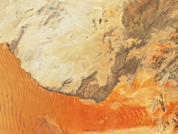Where the Dunes End (Foto: NASA)