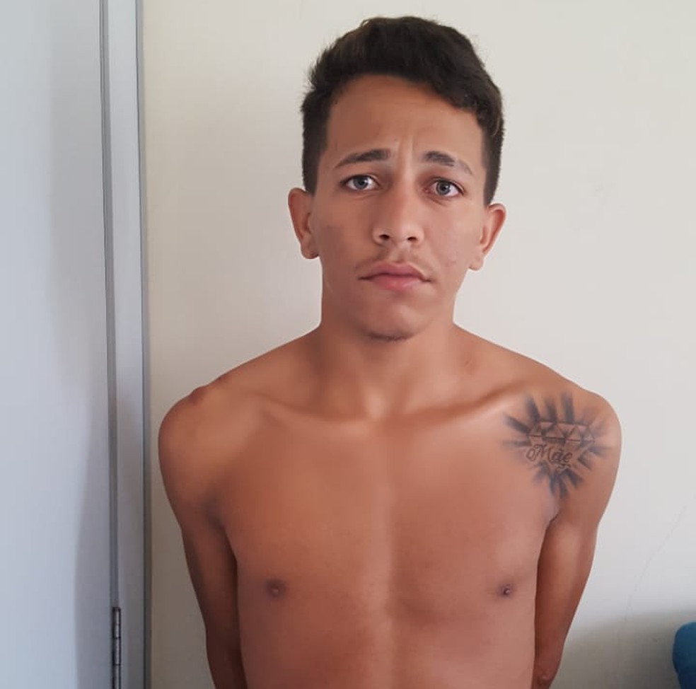 Suspeito de integrar facÃ§Ã£o tambÃ©m Ã© preso por ser casado com menina de 12 anos no interior do Acre (Foto: DivulgaÃ§Ã£o/PolÃ­cia Civil )