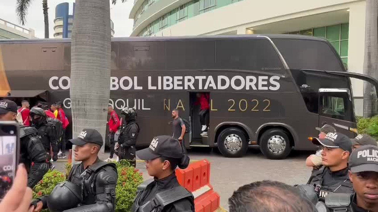 Athletico chega a Guayaquil em clima de tranquilidade e com poucos torcedores