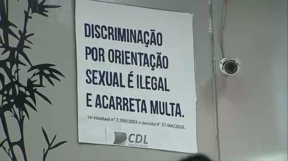 Lei obriga fixaÃ§Ã£o de aviso contra a discriminaÃ§Ã£o por orientaÃ§Ã£o sexual na ParaÃ­ba (Foto: ReproduÃ§Ã£o/TV Cabo Branco)