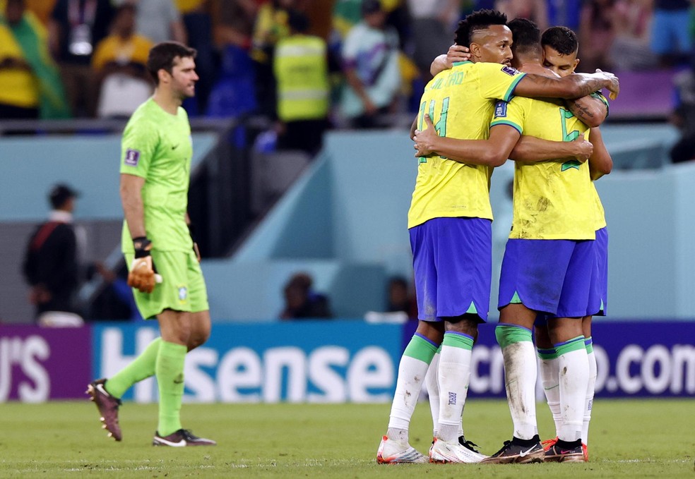 Jogadores do Brasil em campo pela Copa do Mundo 2022, apenas alguns dias antes de, segundo Michael Bruno, vir a conquistar o hexa no Catar — Foto: EFE