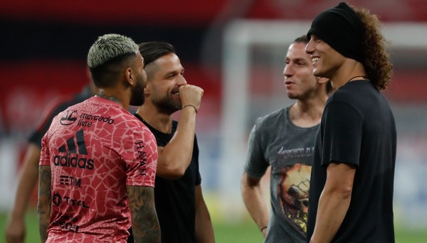 Mau momento do Flamengo tem disputa de poder entre jogadores
