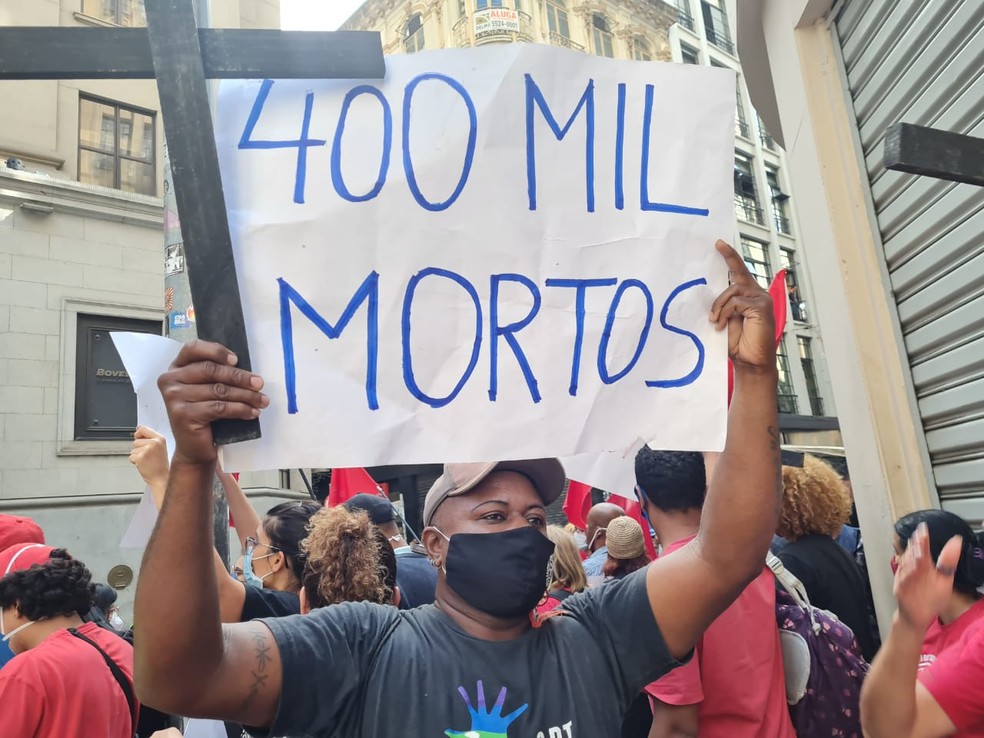 Protesto contra Bolsonaro em SP — Foto: Barbara Muniz/G1