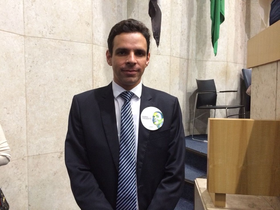 Cláudio Fernando Aguiar, candidato do PMN pelo governo do estado de SP (Foto: Bárbara Muniz Vieira/G1)