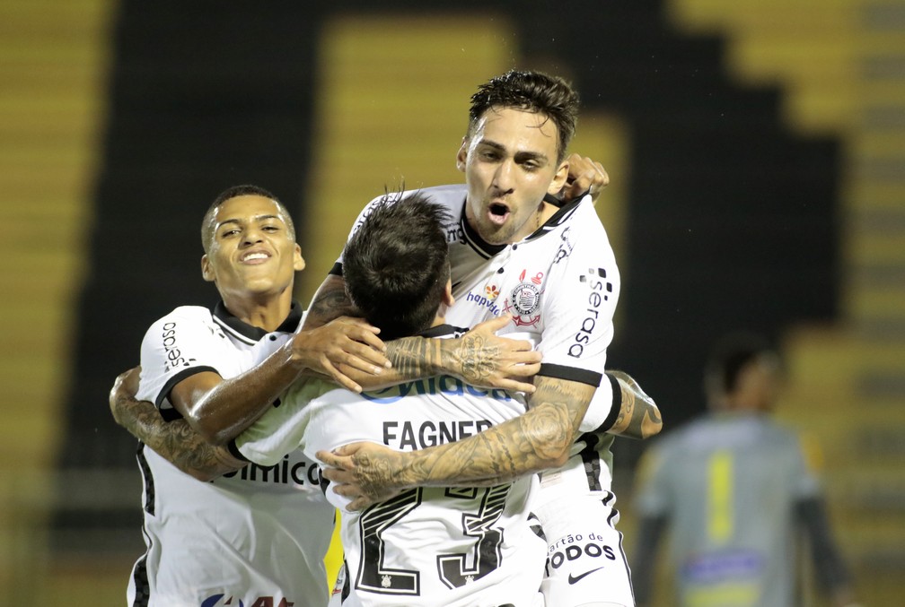 De pé em pé, veja como o Corinthians construiu o gol contra o Mirassol