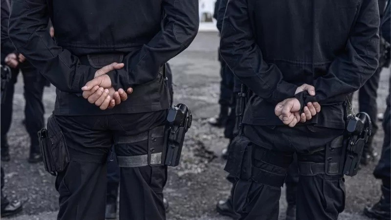 O pesquisador Renato Sérgio de Lima diz que reestruturar as carreiras policiais é uma das medidas mais urgentes a serem tomadas (Foto: Getty Images via BBC News Brail)