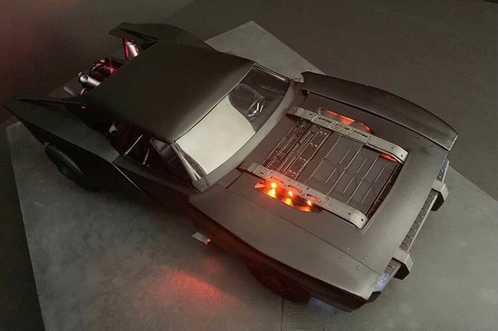 Menos Tanque E Mais Classe Conheca O Novo Carro Do Batman Carros Autoesporte Veja mais ideias sobre carro do batman, batman, super herói. novo carro do batman