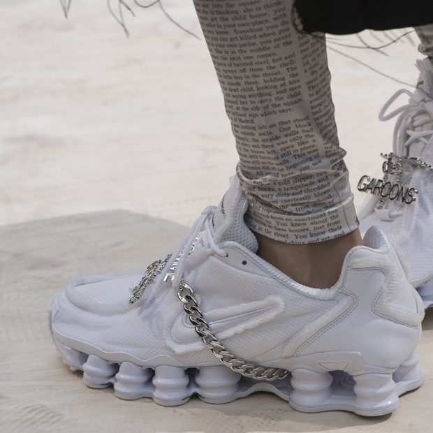 cdg x shox
