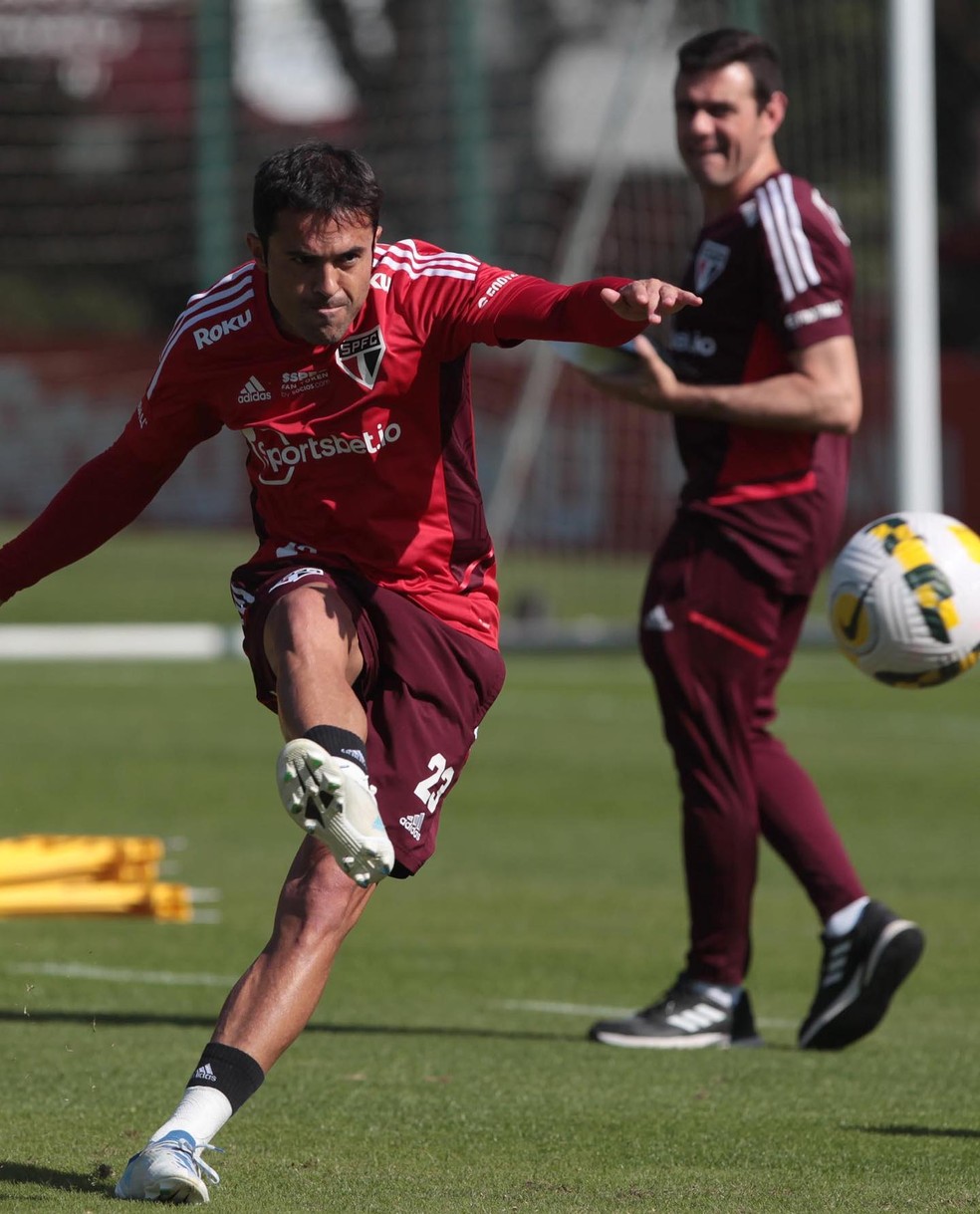 Eder ainda aguarda para definir o futuro para 2023 — Foto: Rubens Chiri / saopaulofc.net