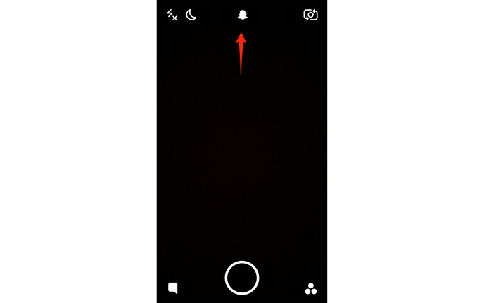 Abra o Snapchat e clique no ícone do fantasma, como mostra a seta (Foto: Gabriella Fiszman/ TechTudo)