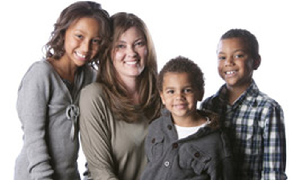 Dez Coisas Que Voce Precisa Saber Para Adotar Uma Crianca Maes E Filhos Gnt