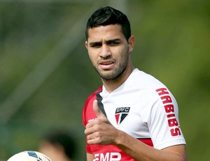 Perto de estrear, Kardec se anima com futuro no São Paulo: 