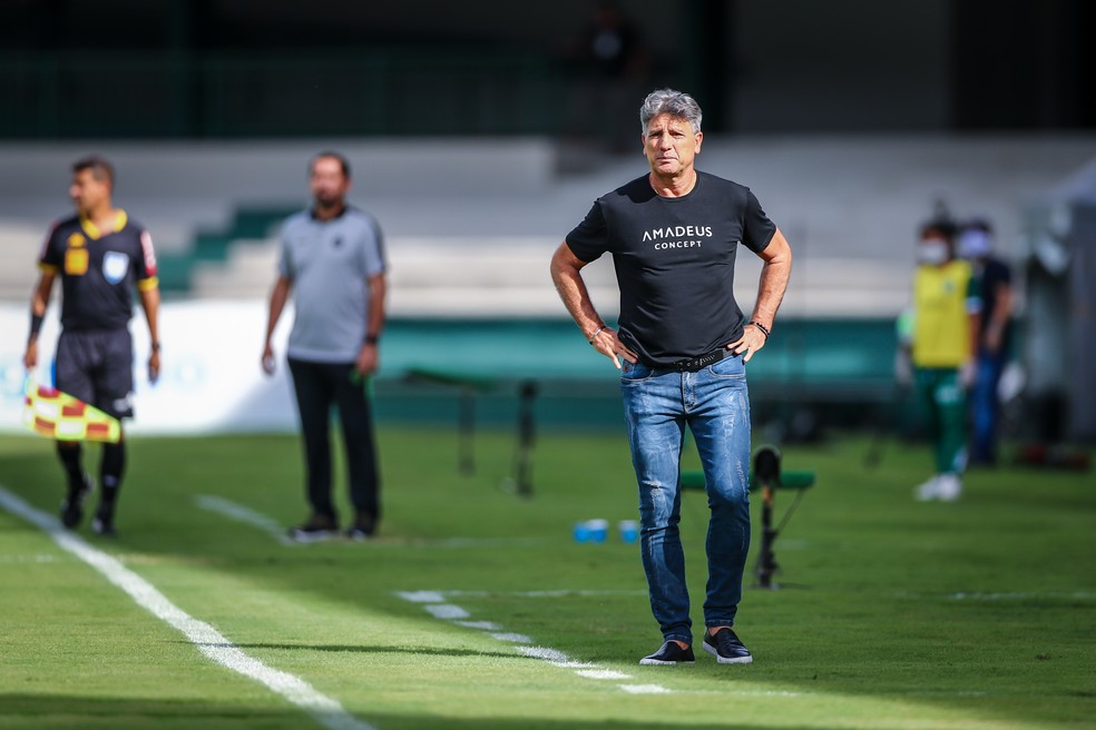 Após novo tropeço, Renato garante bom momento do Grêmio: Não está faltando nada