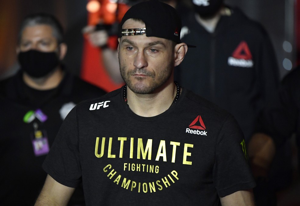 Stipe Miocic perdeu o cinturão dos pesos-pesados para Francis Ngannou no UFC 260 — Foto: Getty Images