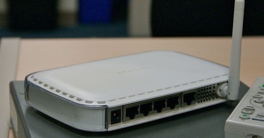 Vírus mira roteadores e redireciona conexão para DNS falso no Brasil