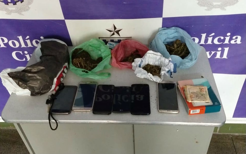 Material foi apreendido com sete pessoas presas por suspeita de tráfico de drogas na BA — Foto: Divulgação/19ª Coorpin de Senhor do Bonfim