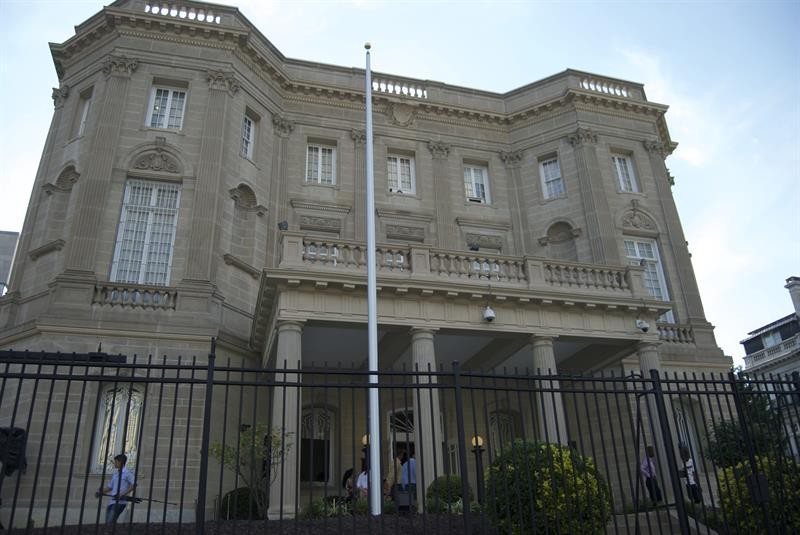 Mansão em estilo francês abrigará novamente a embaixada de Cuba em Washington (Foto: EFE)