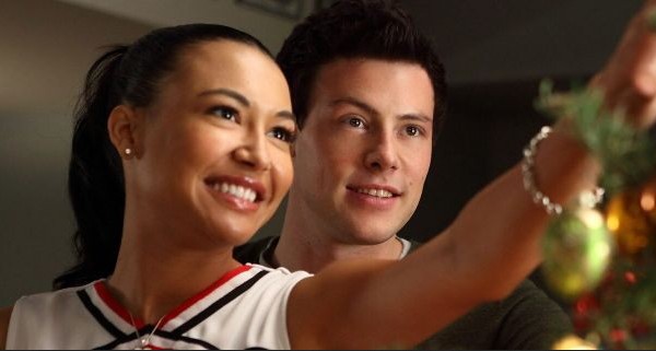 Cory Monteith (1982-2013) e Naya Rivera (1987-2020) em cena de Glee (Foto: Reprodução)