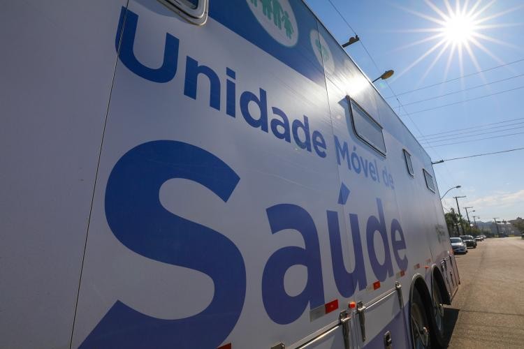 Unidade móvel levará vacinação a três bairros de Porto Alegre