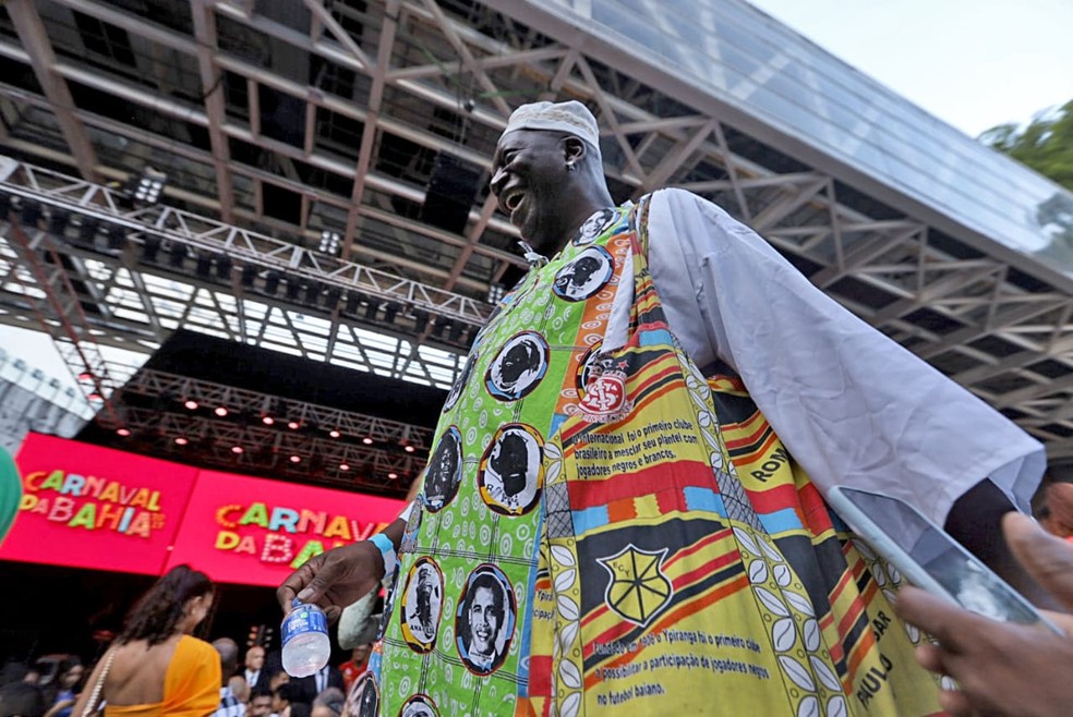 Edital do Carnaval Ouro Negro vai assegurar o patroc&iacute;nio para o desfile das entidades dos segmentos afro, afox&eacute;, samba e reggae da capital baiana  &mdash; Foto: Malu Vieira/g1
