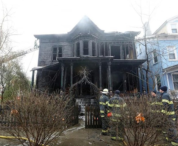 Casa do ator Matthew Camp foi incendiada (Foto:  City of Poughkeepsie Hictoric District and Landmarks Preservation Commission)