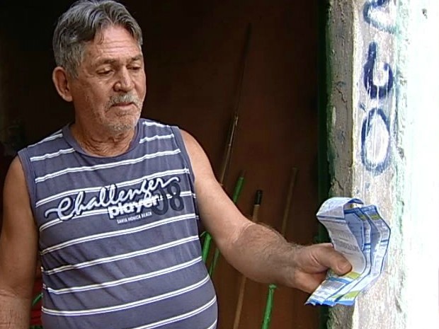 Moradores reclamam que contas de água estão mais caras em Uberaba (Foto: Reprodução/TV Integração)