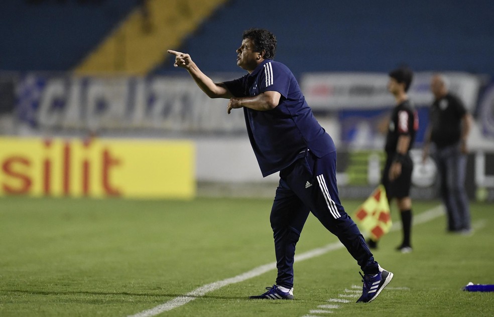 Adilson Batista - Boa Esporte x Cruzeiro — Foto: Douglas Magno/Light Press/Cruzeiro 