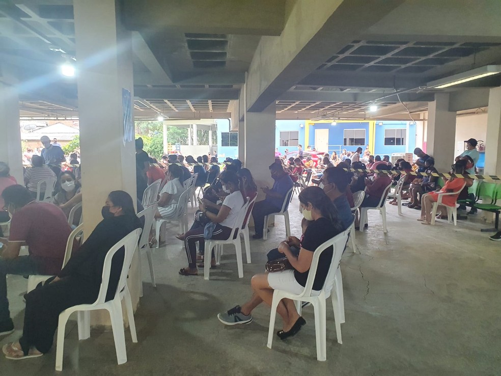 Das 600 pessoas atendidas em ação do Ministério da Saúde em Rio Branco, 275 testaram positivo para Covid-19  — Foto: Iryá Rodrigues/g1