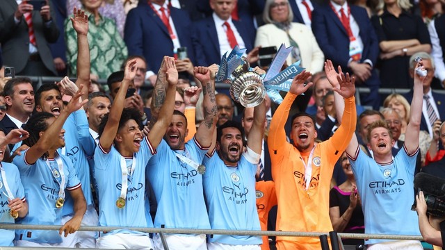 Manchester City on X: FIM DE JOGO EM WEMBLEY! 🏟 O MANCHESTER CITY É  CAMPEÃO DA COPA DA INGLATERRA PELA SÉTIMA VEZ EM SUA HISTÓRIA! 💙  🏆🏆🏆🏆🏆🏆🏆 🔵 2 x 1 🔴 #