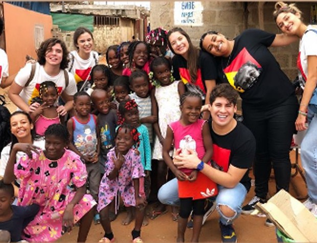 Sasha: viaem missionária em Angola (Foto: Reprodução Instagram)