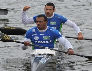 Gilvan e Edson conseguiram a vaga para as Olimpíadas (Foto: Divulgação/CBCA)