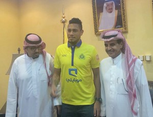 Fla evita uma novela judicial na Fifa e mantém paciência no caso Hernane