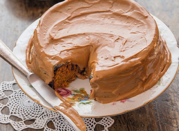 A MELHOR RECEITA DE BOLO DE CENOURA!!! – Gazeta de Olímpia