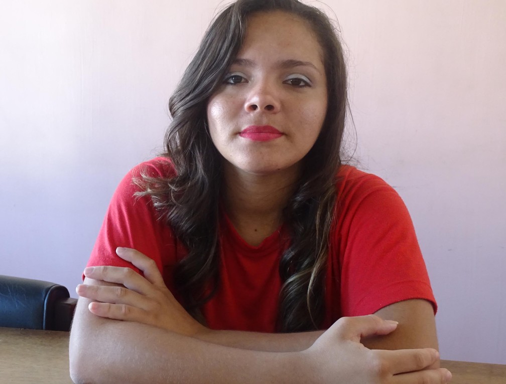 Lara Ferreira de Araújo, de 21 anos, presa por tráfico de drogas. (Foto: Thais Pimentel/G1)