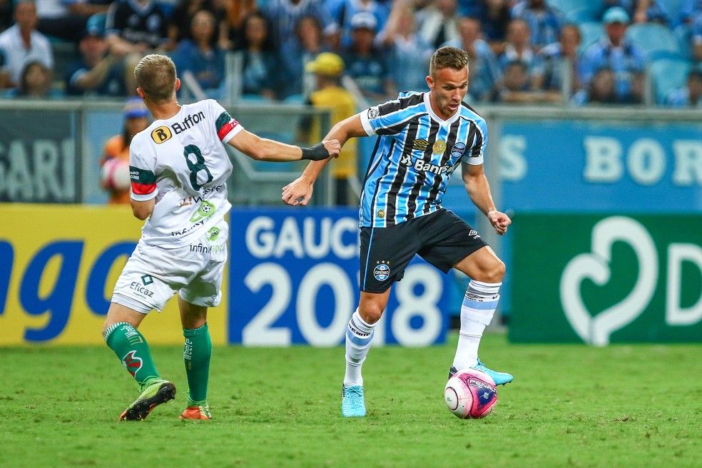 Arthur, volante do Grêmio (Foto: Lucas Uebel / Grêmio, DVG)