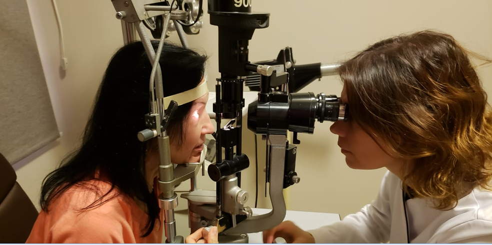 la ce vedere o persoană orbeste dispozitiv oftalmic posb-1
