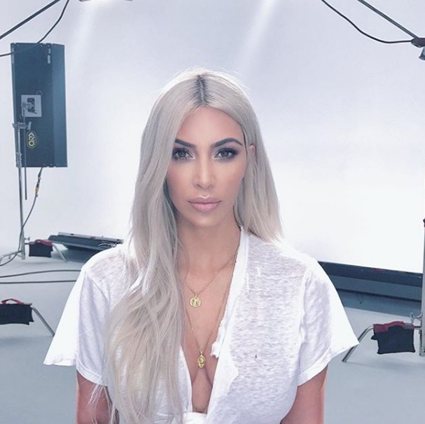 Kim Kardashian (Foto: Reprodução Instagram @makeupbymario) Kim Kardashian (Foto: Reprodução Instagram @makeupbymario)