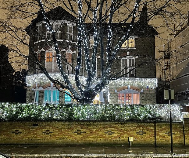 Ramsay ilumina casa em Londres (Foto: Instagram/ Reprodução)