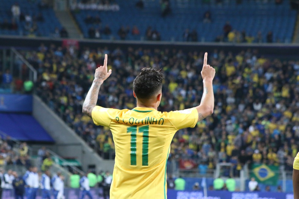 Coutinho comemora gol contra o Equador (Foto: Diego Guichard / GloboEsporte.com)