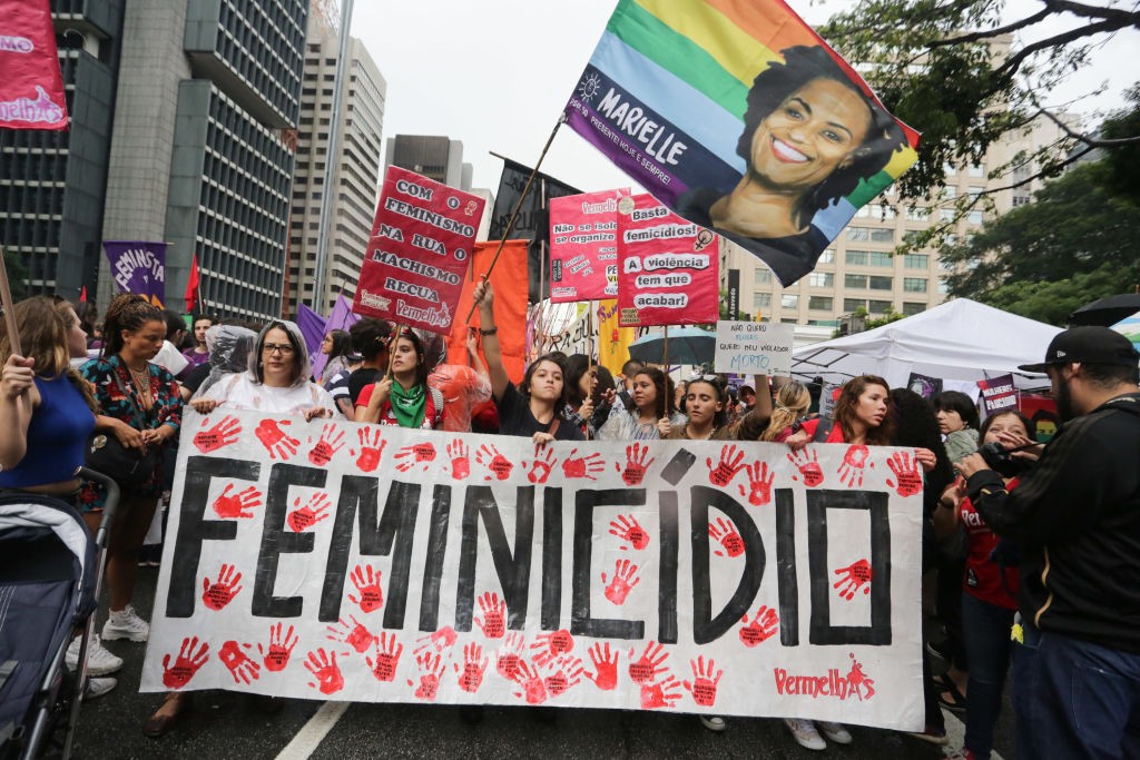 Grupos de mulheres protestam na Avenida Paulista, em São Paulo, em 8 de março de 2020, Dia Internacional da Mulher. (Foto: Getty Images)