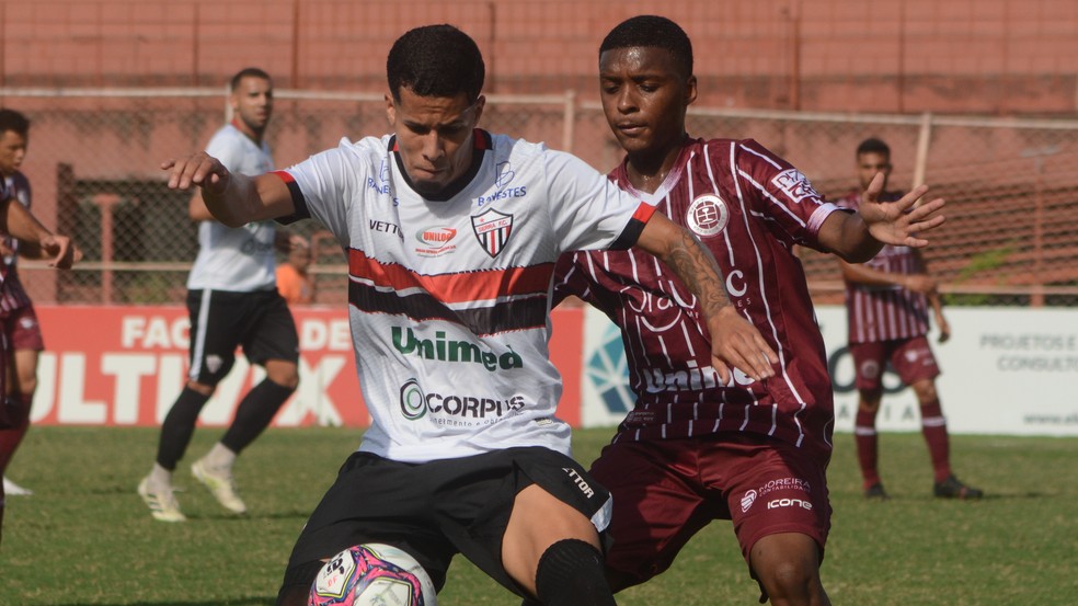 Desportiva e Serra pela Copa Espirito Santo 2021 — Foto: Henrique Montovanelli/FES