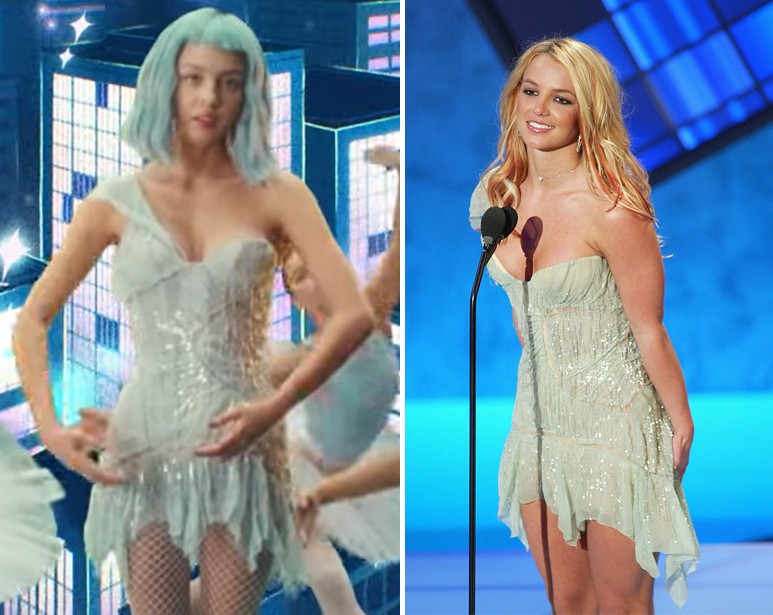 Em seu novo videoclipe "Brutal", Olivia Rodrigo usa o mesmo vestido de Roberto Cavalli visto em Britney Spears no American Music Awards de 2003 (Foto: Youtube; Getty Images)